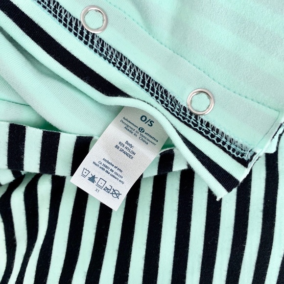 Lululemon Vinyasa Rulu Scarf Classic Stripe Mint - Picture 4 of 5